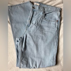 Levi low pro straight jeans Size 32